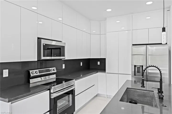 618 Raintree St E, Lehigh Acres, Florida 33974