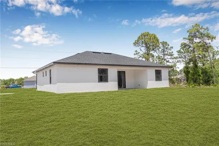 618 Raintree St E, Lehigh Acres, Florida 33974