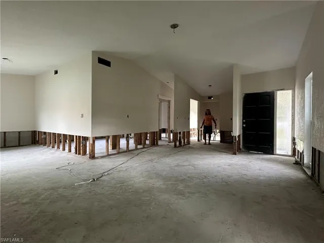 1653 Atlanta Plaza Dr, Sanibel, Florida 33957