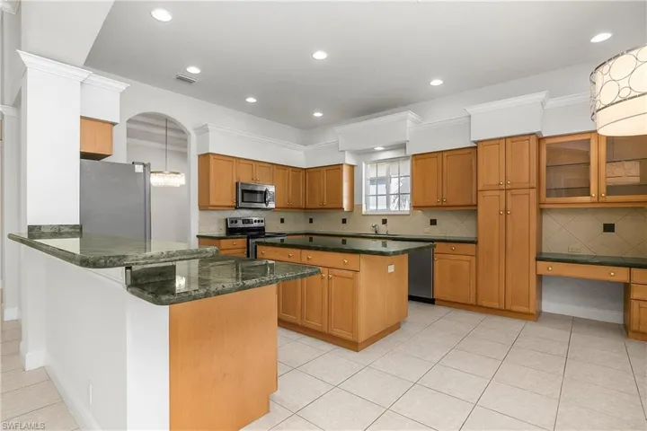 Double door pantry & desk
