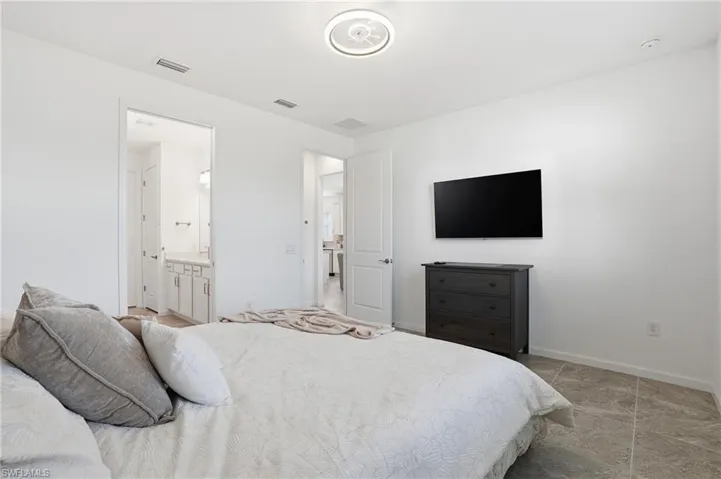 1645 Serena Ave, Naples, Florida 34120