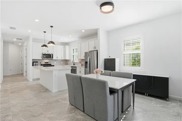 1645 Serena Ave, Naples, Florida 34120
