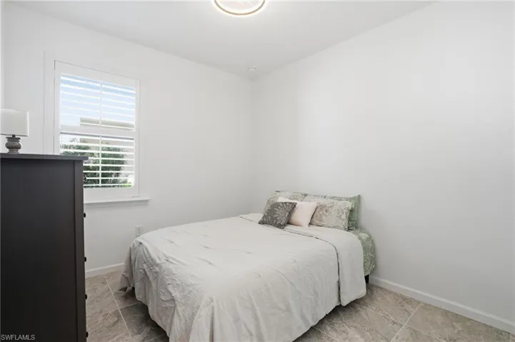 1645 Serena Ave, Naples, Florida 34120