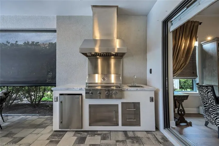 9351 Montelanico Loop, Naples, Florida 34119