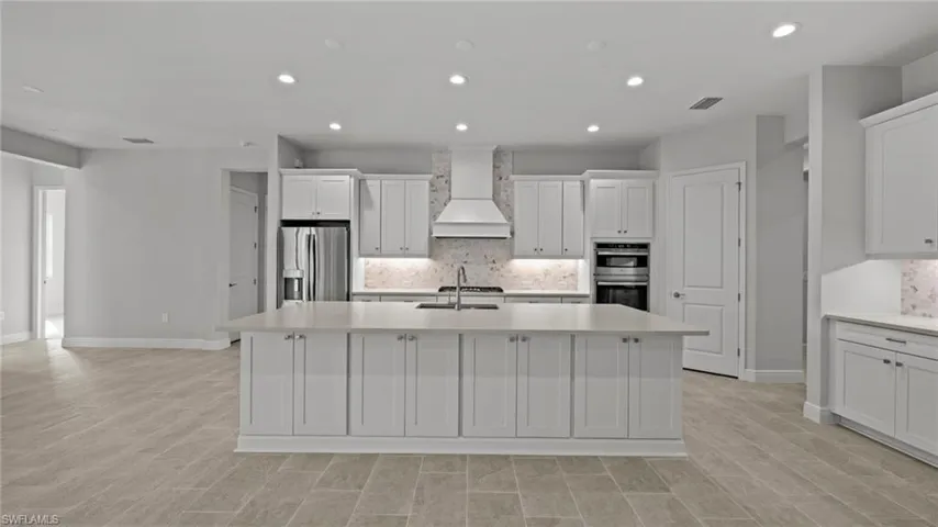 13699  Edgewater Trace  DR, Fort Myers, FL 33905