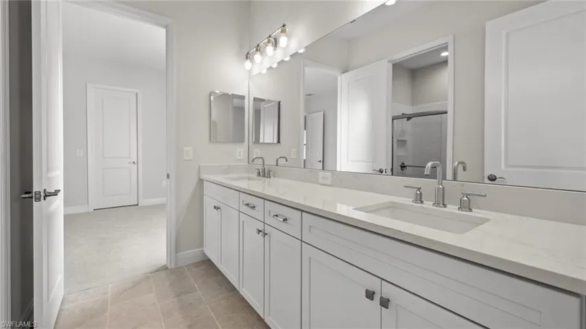 13699  Edgewater Trace  DR, Fort Myers, FL 33905