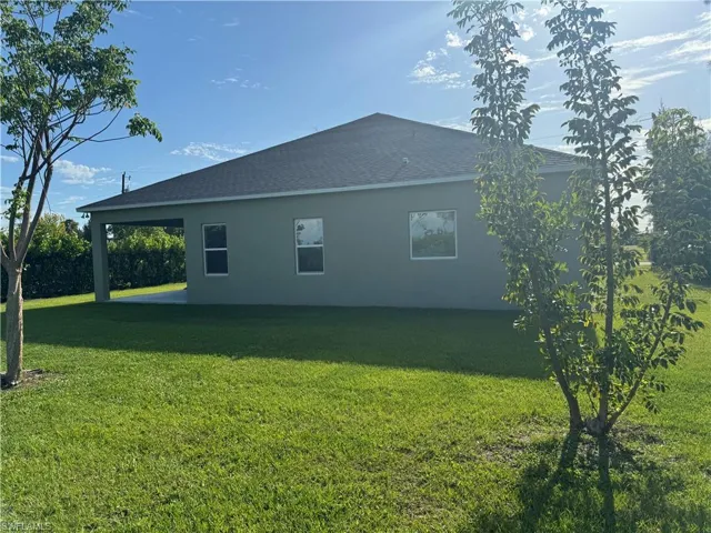 407 SW 18th  CT, Cape Coral, FL 33991