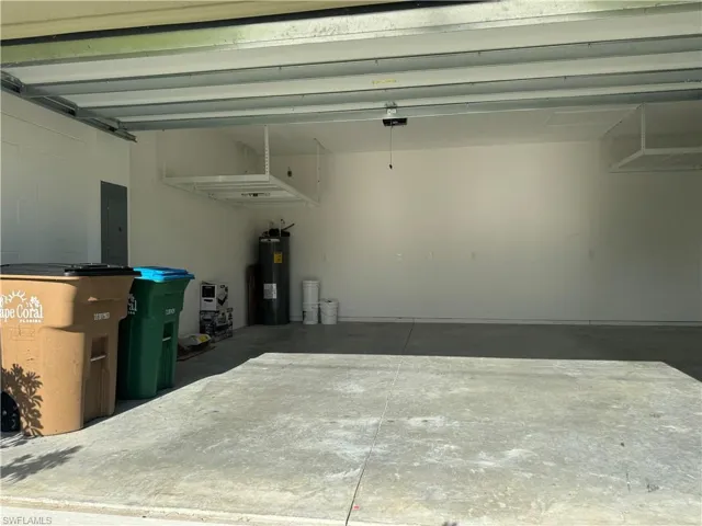 407 SW 18th  CT, Cape Coral, FL 33991
