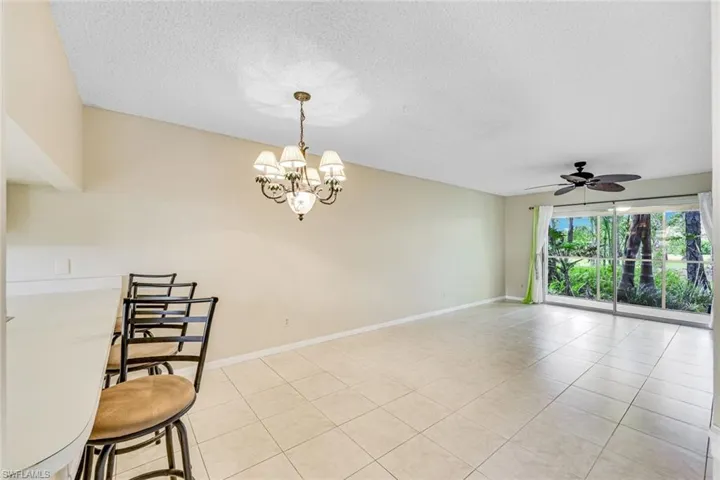 1702 Kings Lake Blvd 102, Naples, Florida 34112