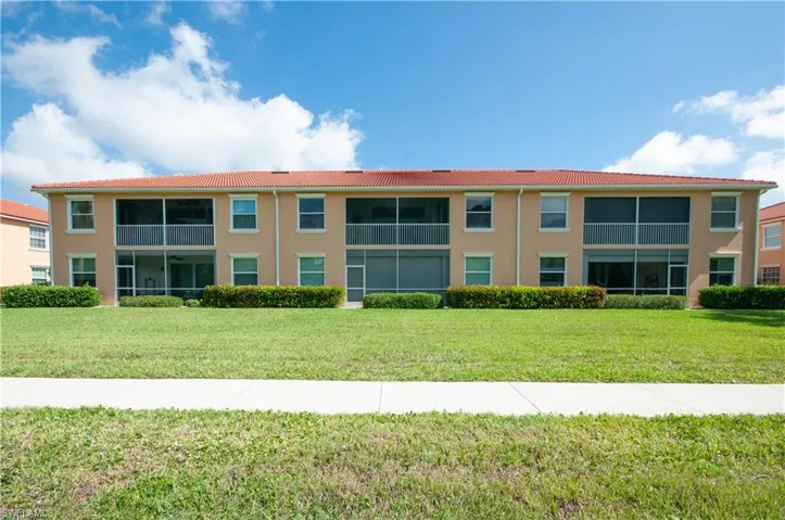 14070 Eagle Ridge Lakes Dr 202, Fort Myers, Florida 33912