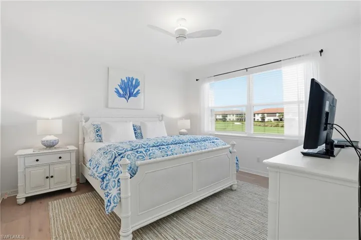 9374  Pocida  CT, Naples, FL 34119