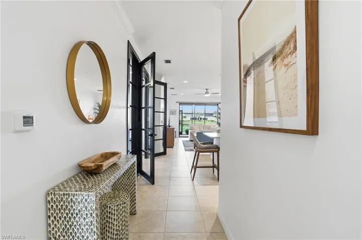 9374  Pocida  CT, Naples, FL 34119