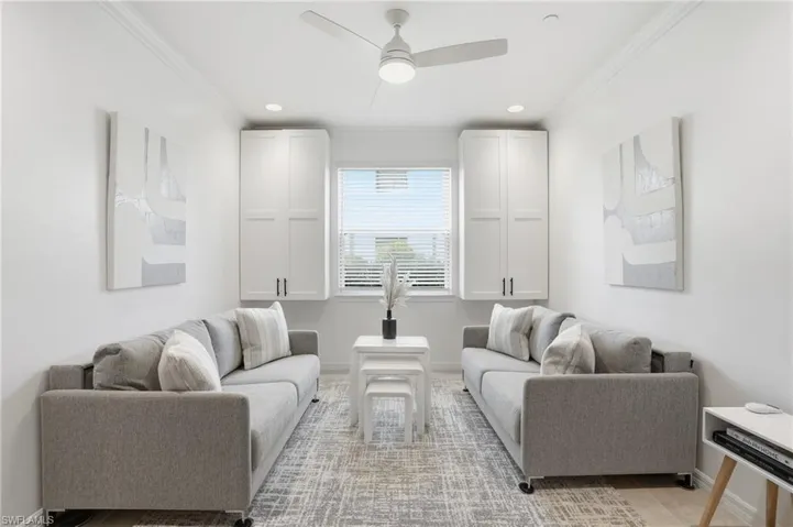 9374  Pocida  CT, Naples, FL 34119