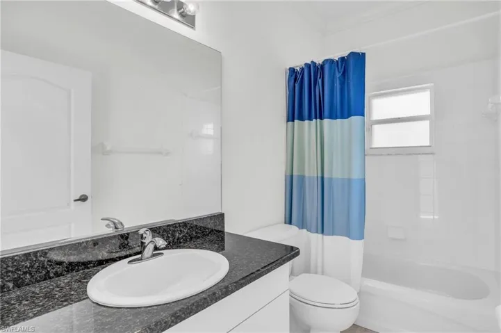 2043  Morning Sun  LN, Naples, FL 34119