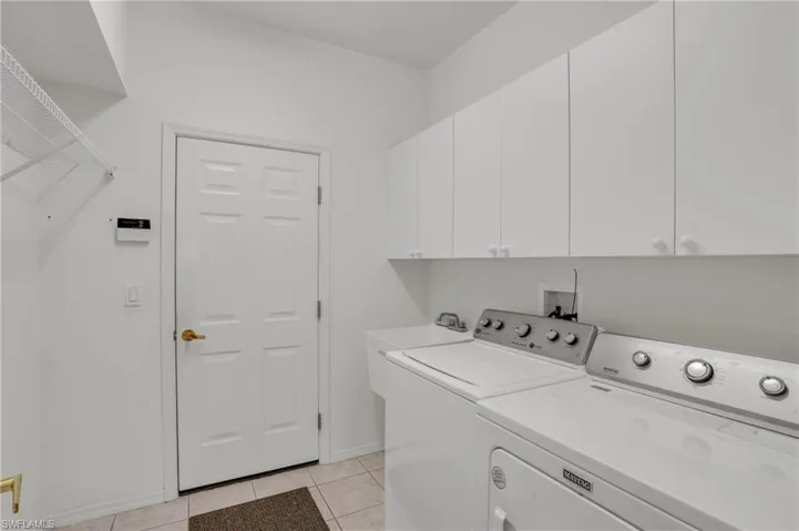 2043  Morning Sun  LN, Naples, FL 34119