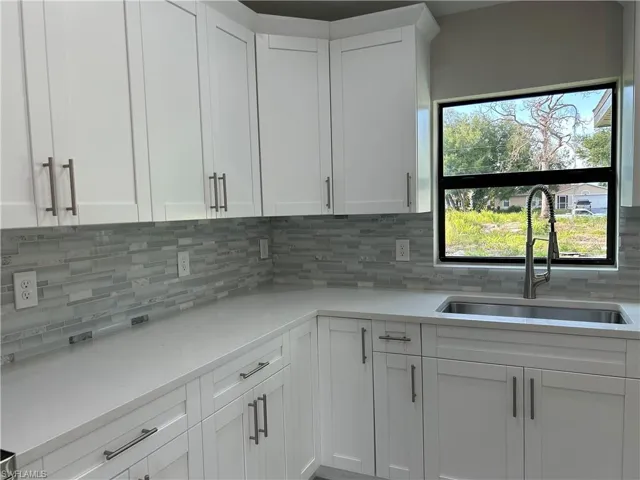 3912  39th SW ST, Lehigh Acres, FL 33976
