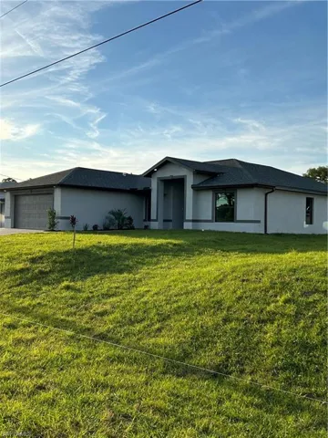 3912  39th SW ST, Lehigh Acres, FL 33976