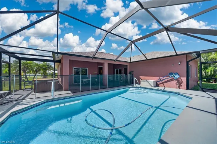 3815 Nw 5th Ter, Cape Coral, Florida 33993