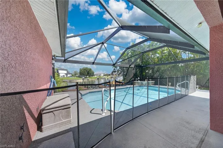 3815 Nw 5th Ter, Cape Coral, Florida 33993