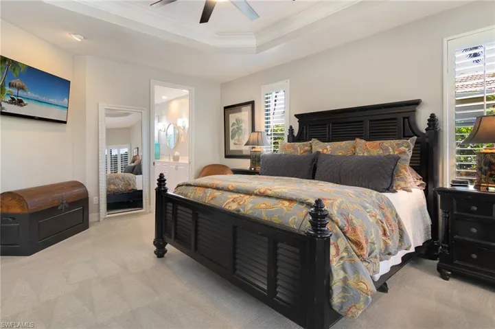 8068  Tiger Lily  DR, Naples, FL 34113