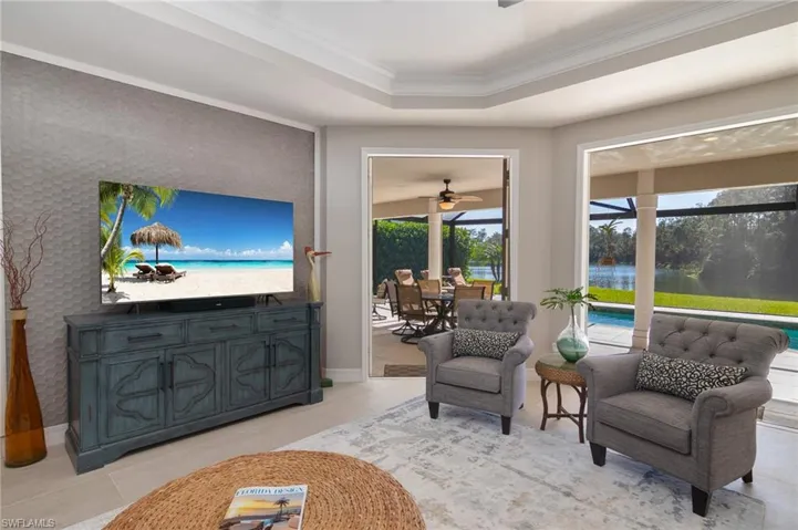 8068  Tiger Lily  DR, Naples, FL 34113