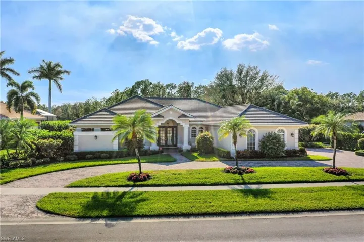 8068  Tiger Lily  DR, Naples, FL 34113