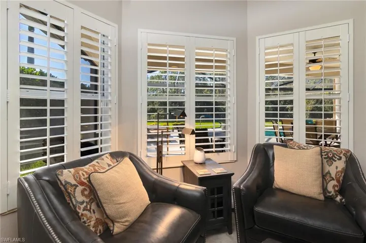 8068  Tiger Lily  DR, Naples, FL 34113
