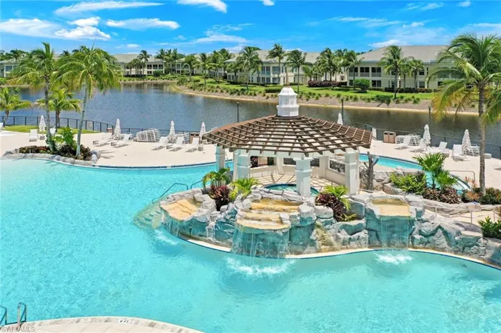 The Clubhouse Pool & Spa