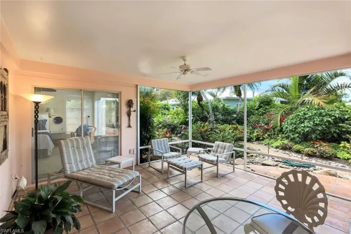 330 Bald Eagle Dr 2, Naples, Florida 34105