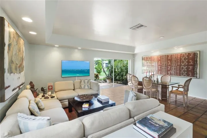 330 Bald Eagle Dr 2, Naples, Florida 34105