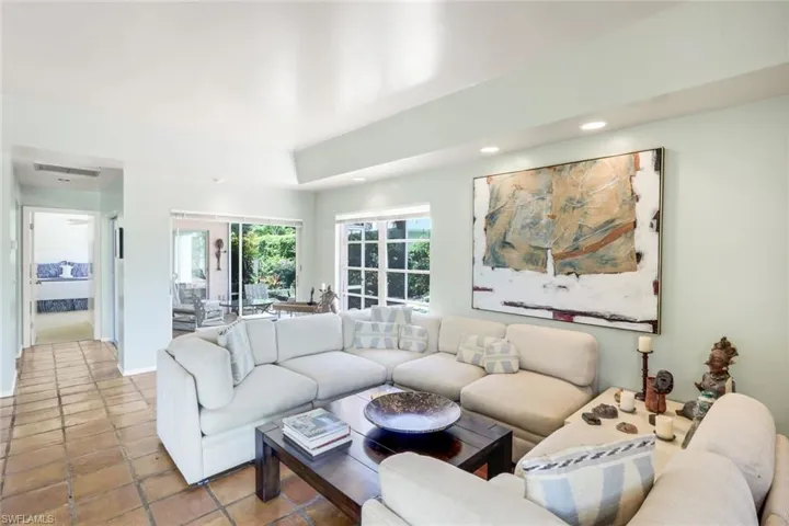 330 Bald Eagle Dr 2, Naples, Florida 34105