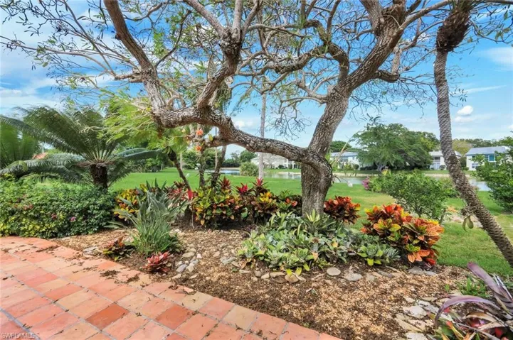 330 Bald Eagle Dr 2, Naples, Florida 34105