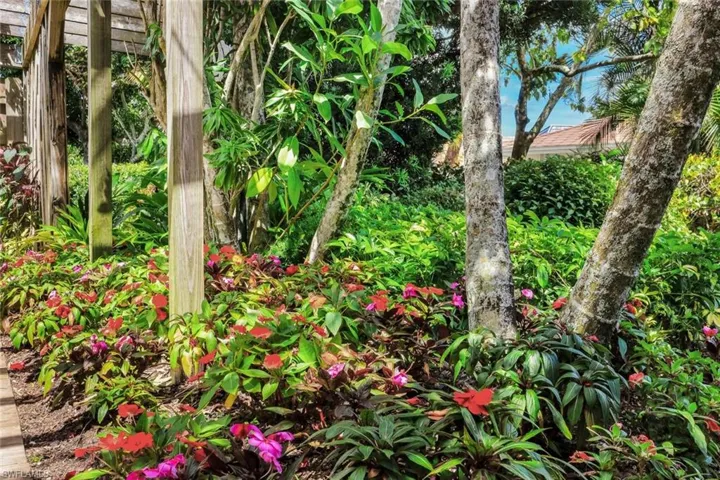 330 Bald Eagle Dr 2, Naples, Florida 34105