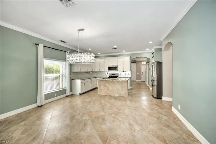 2462  Verdmont  CT, Cape Coral, FL 33991