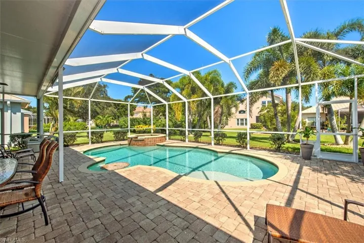 2462  Verdmont  CT, Cape Coral, FL 33991
