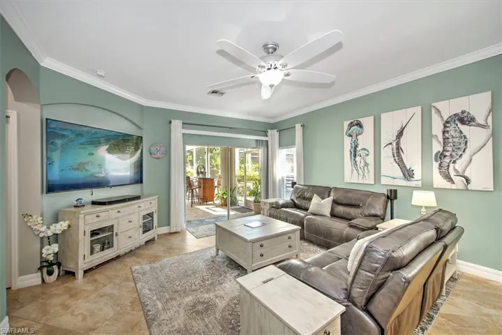 2462  Verdmont  CT, Cape Coral, FL 33991