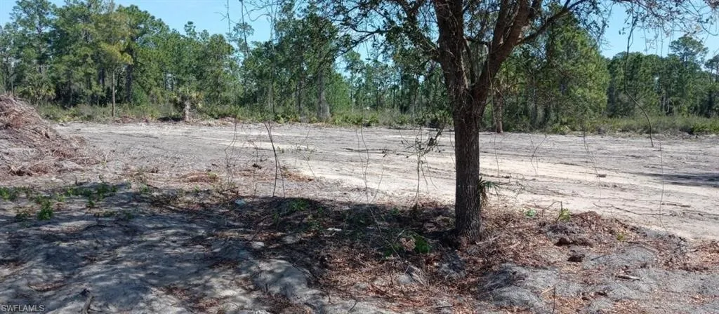 1208  Sheldon  AVE, Lehigh Acres, FL 33972
