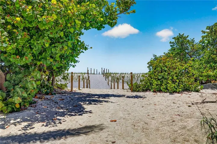 11546 Laika Ln, Captiva, Florida 33924