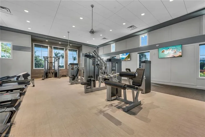 9020  Mayreau  WAY, Naples, FL 34114
