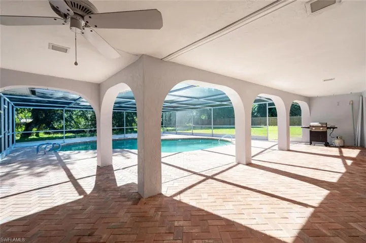 311  Broadview  DR, Fort Myers, FL 33905