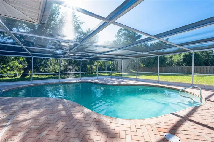 311  Broadview  DR, Fort Myers, FL 33905