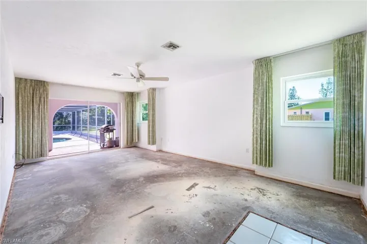 311  Broadview  DR, Fort Myers, FL 33905