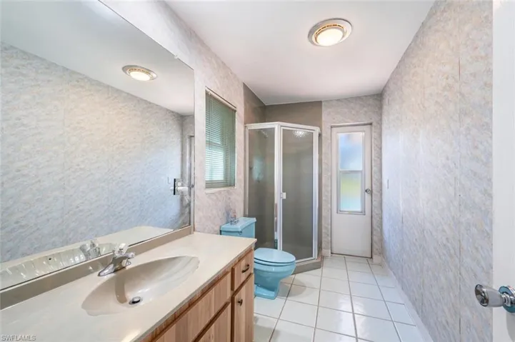 311  Broadview  DR, Fort Myers, FL 33905