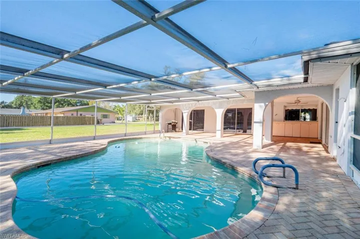 311  Broadview  DR, Fort Myers, FL 33905