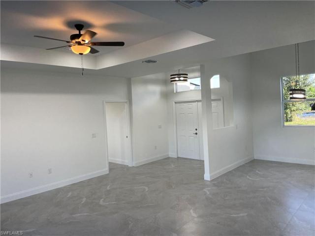 372  Butler S AVE, Lehigh Acres, FL 33974