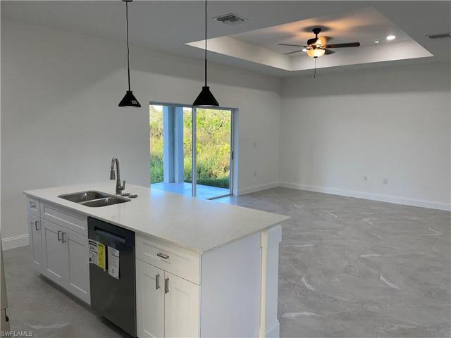 372  Butler S AVE, Lehigh Acres, FL 33974