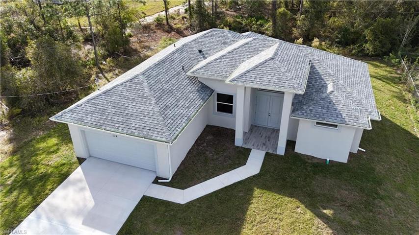 372  Butler S AVE, Lehigh Acres, FL 33974