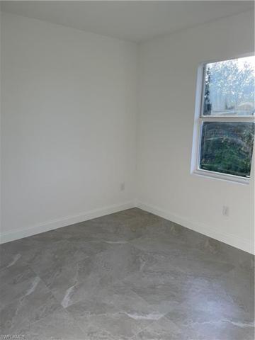 372  Butler S AVE, Lehigh Acres, FL 33974