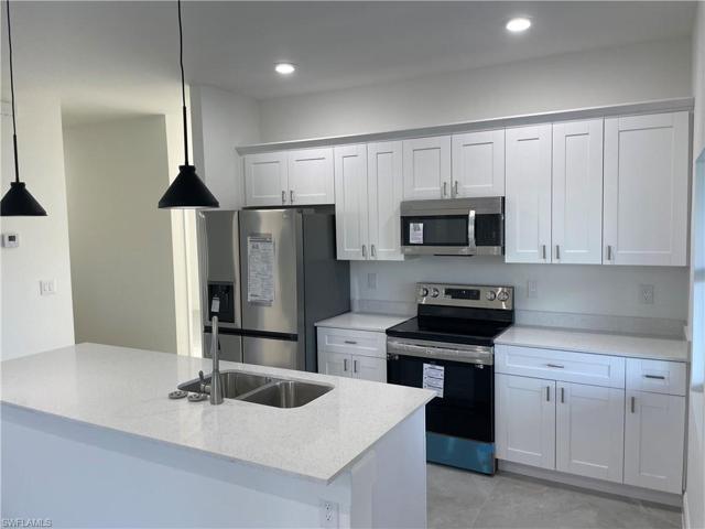 372  Butler S AVE, Lehigh Acres, FL 33974