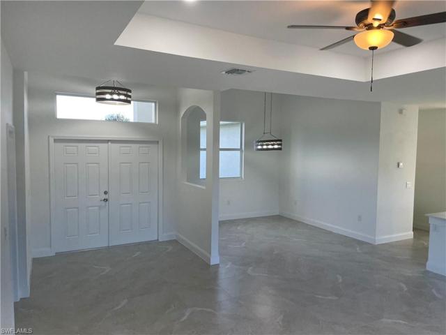 372  Butler S AVE, Lehigh Acres, FL 33974